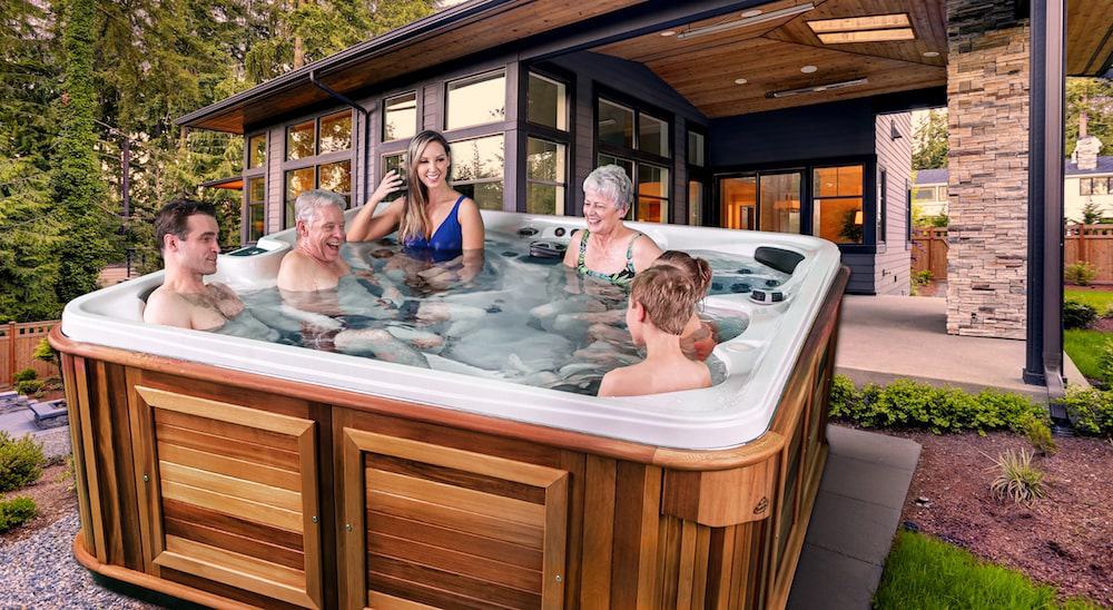 Arctic Spas Aurora Review: Features, Specs, and Who It’s Best For