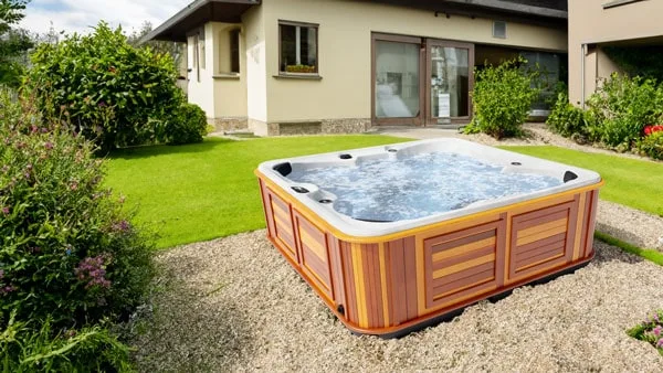 Arctic Spas Summit Hot Tub Review: Features, Specs, and Who It’s Best For